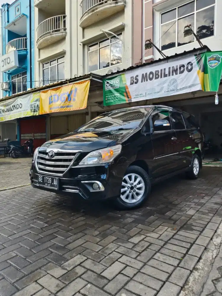 Innova V 2.5 Diesel 2014