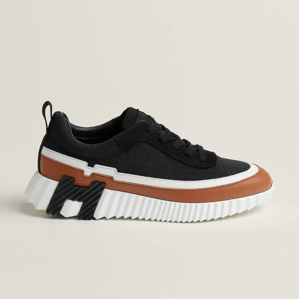 Sepatu Hermes Bouncing brand in like new no 44 Fashionable