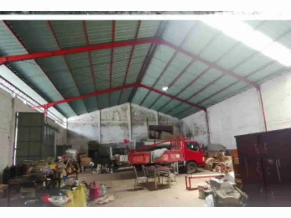 disewakan gudang jln.kabupaten gamping sleman yogya.