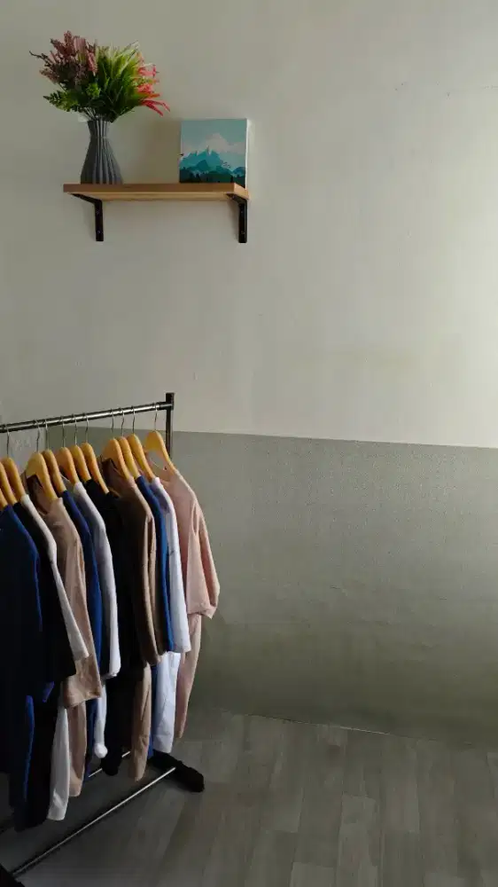 Lowongan sebagai host live fashion