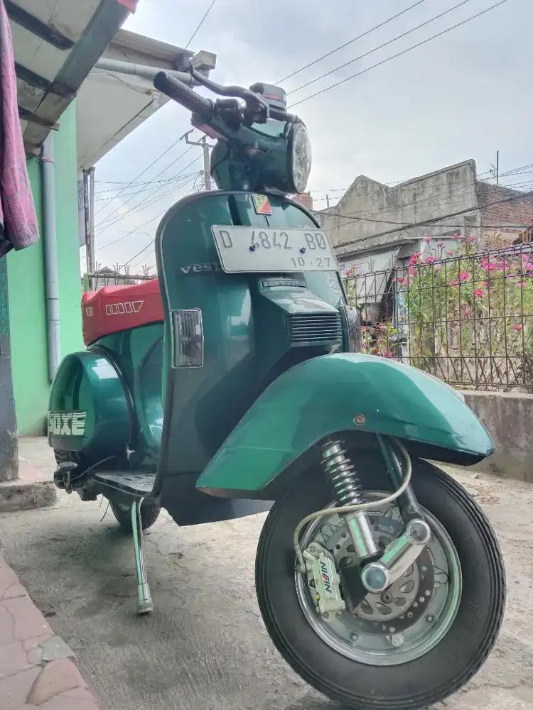VESPA PX THN 81 WARNA SESUAI SURAT