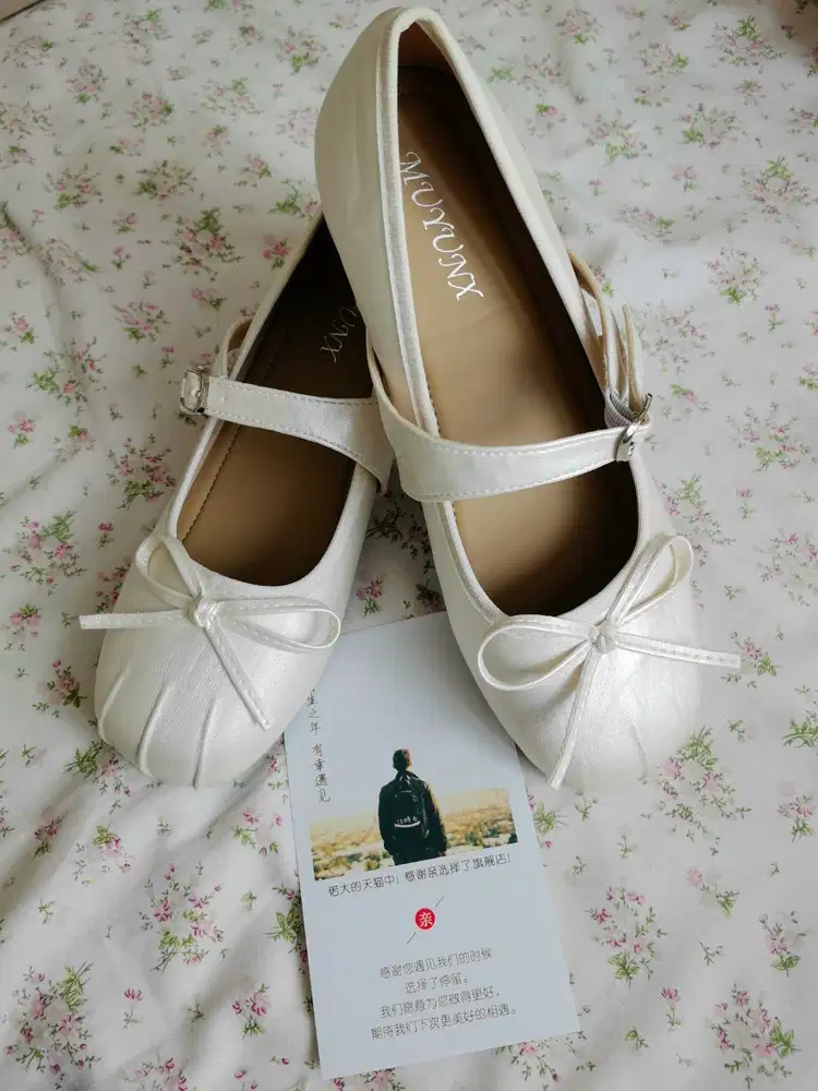 Sepatu brand new beli langsung dari app Taobao China ukuran 38