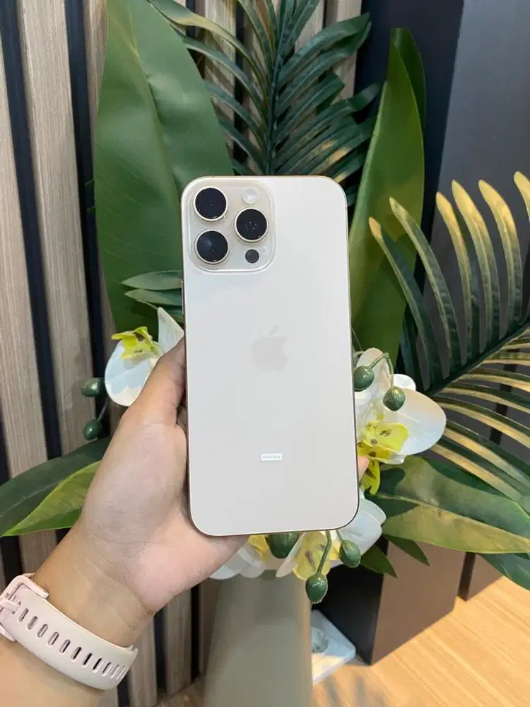 iPhone 16 PM 256GB DESERT TITANIUM