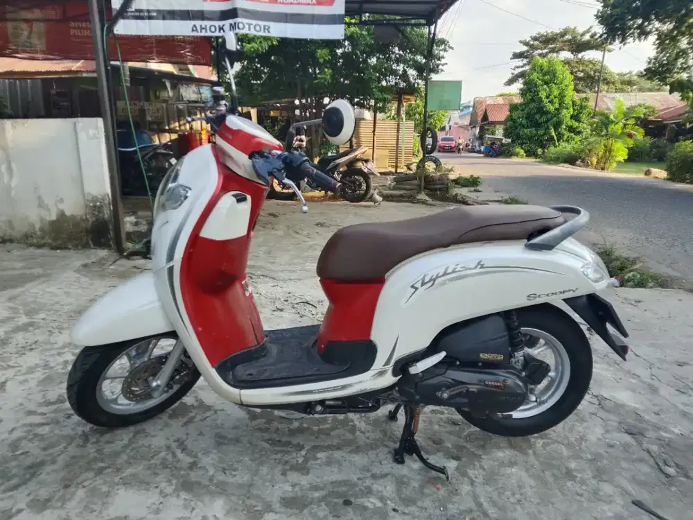 Scoopy 2019 mulus