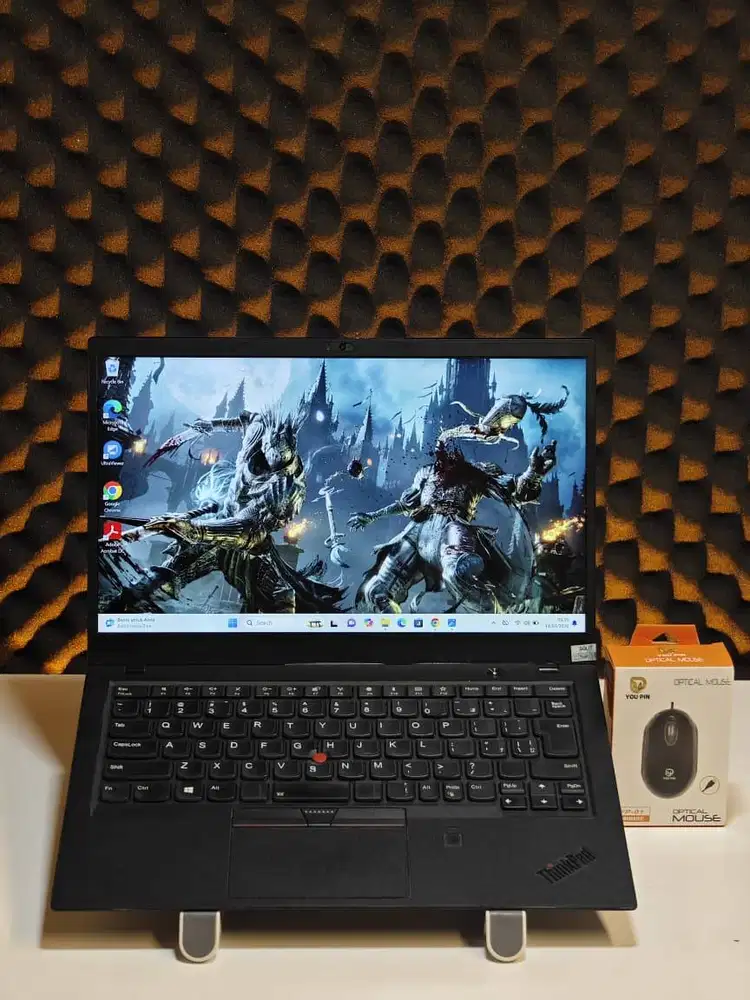 Lenovo ThinkPad X1 Carbon Intel i7 Gen 8 RAM 16GB SSD 256GB Bonus Mous