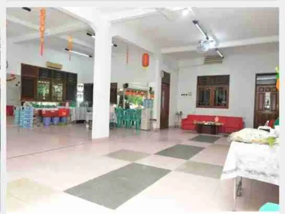 Dijual Rumah Huk 27 x 15 Cocok Sekolah, Showroom, Jalan Raya di Sunter