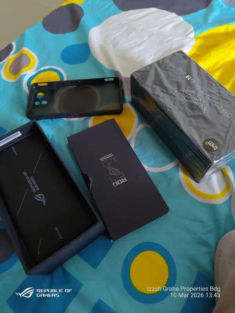 ASUS ROG PHONE 9FE 12/512 GARANSI BU#CEPAT