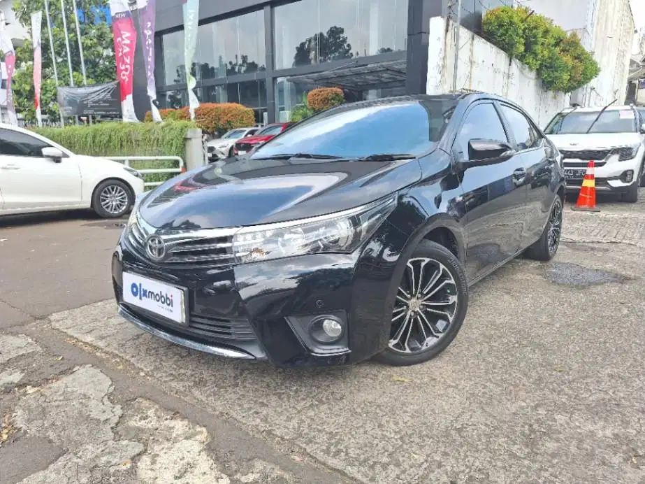 DP MURAH Toyota Corolla Altis 1.8 V Bensin-AT 2015  C2CDF