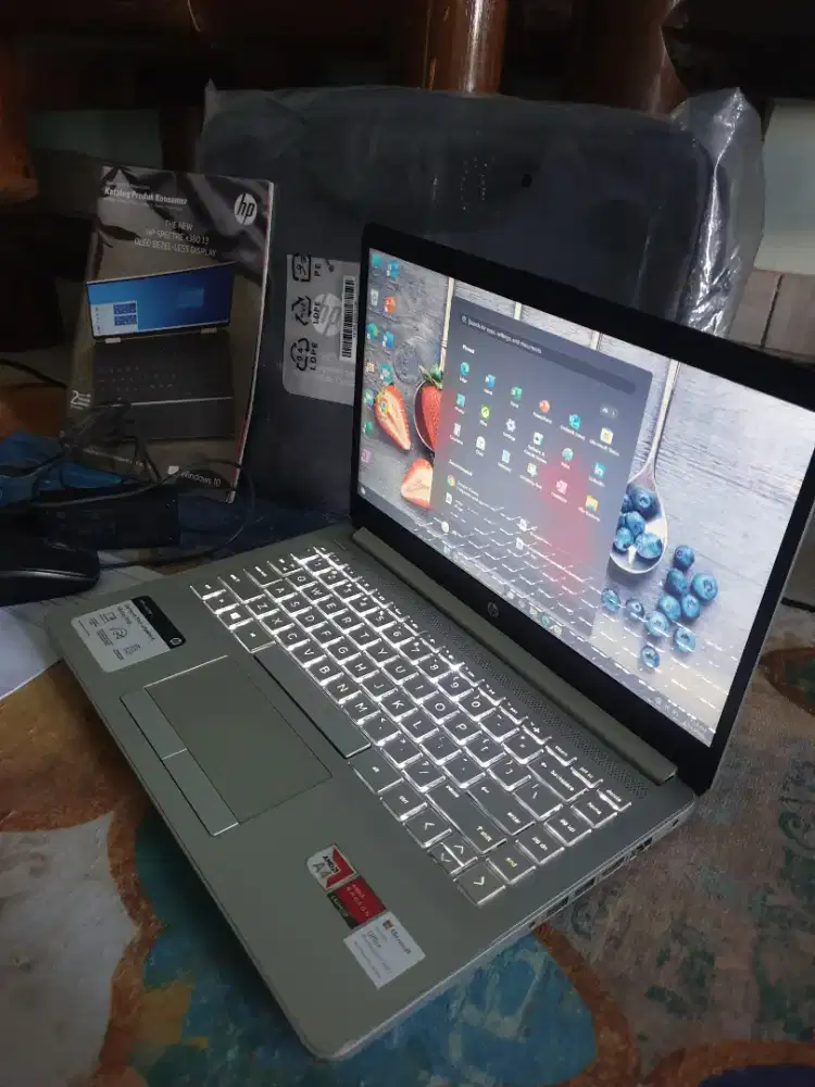 laptop hp 14s mewah like new