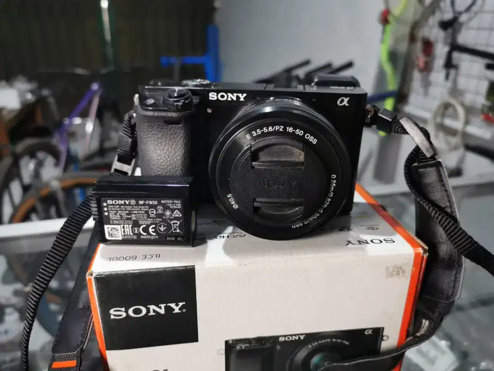 Sony A6000 Lensa kit