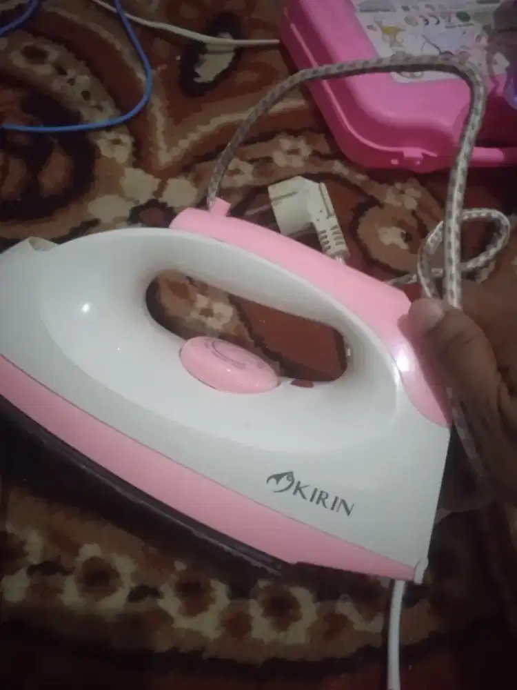 Gosokan baju mksih bagus kondisi mulus masih panas