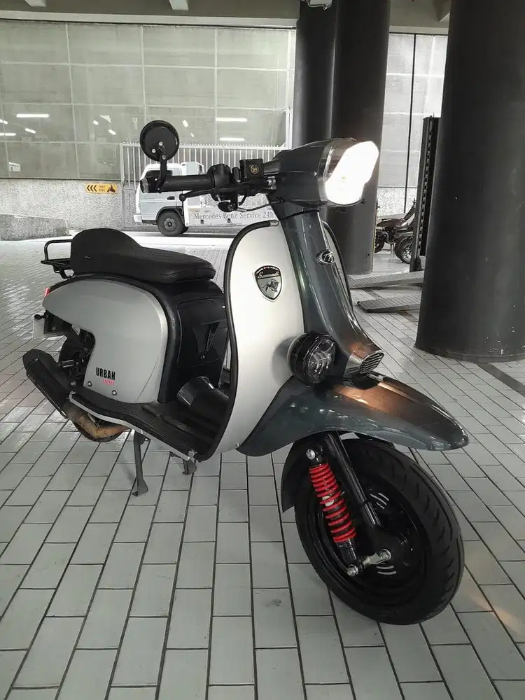 For Sale Scomadi Urban Series 200I