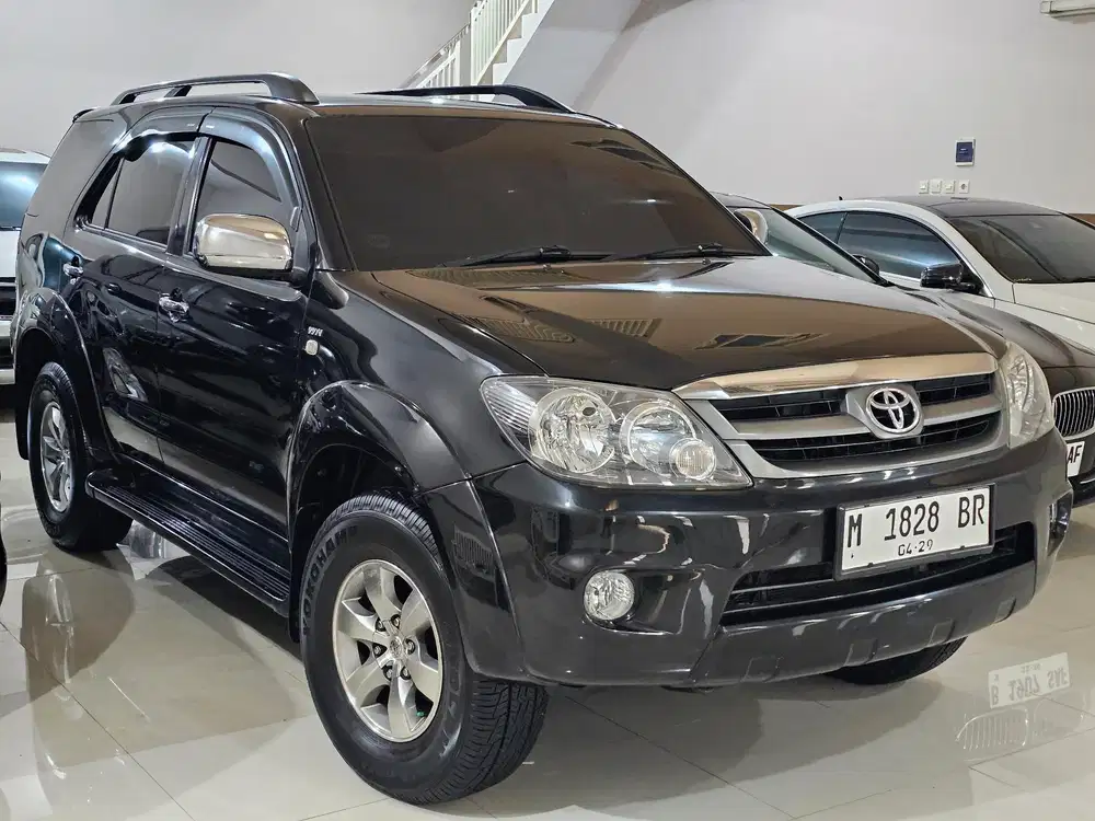 Fortuner G Bensin SUPER ISTIMEWA LIKE NEW Jarang Ada yg Kondisi ImTOP