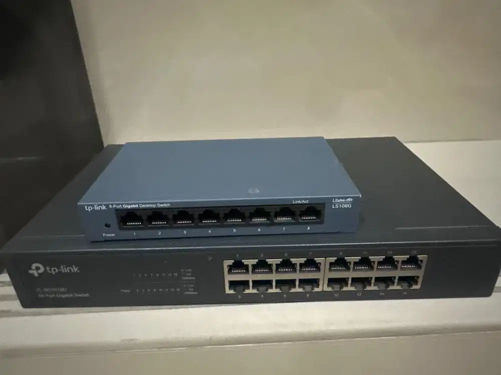 TP Link Port 16 dan 8