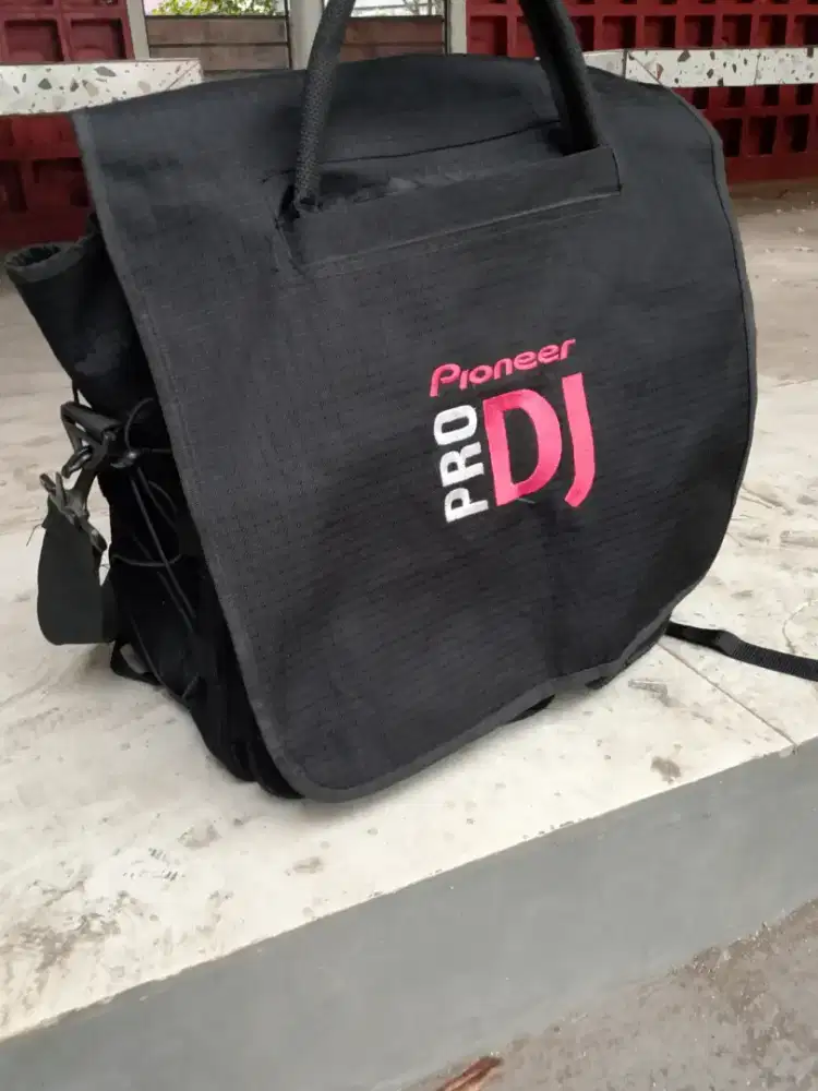 Tas piringan hitam pro dj pioneer