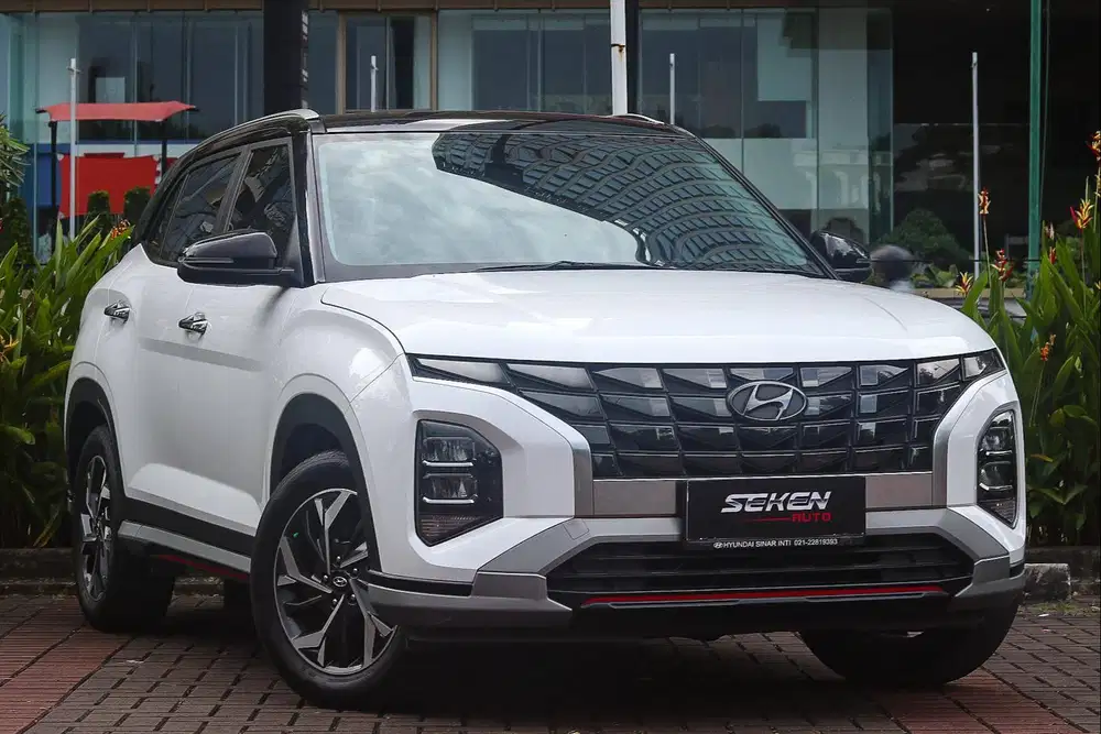 Hyundai Creta 1.5 Prime Sunroof Panoramic AT Matic 2023 Putih.