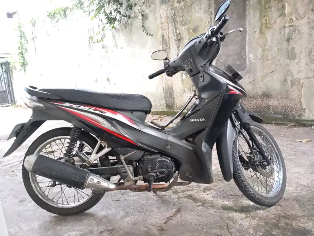 Dijual Cepat Revo Fit 2013-Mesin Halus!