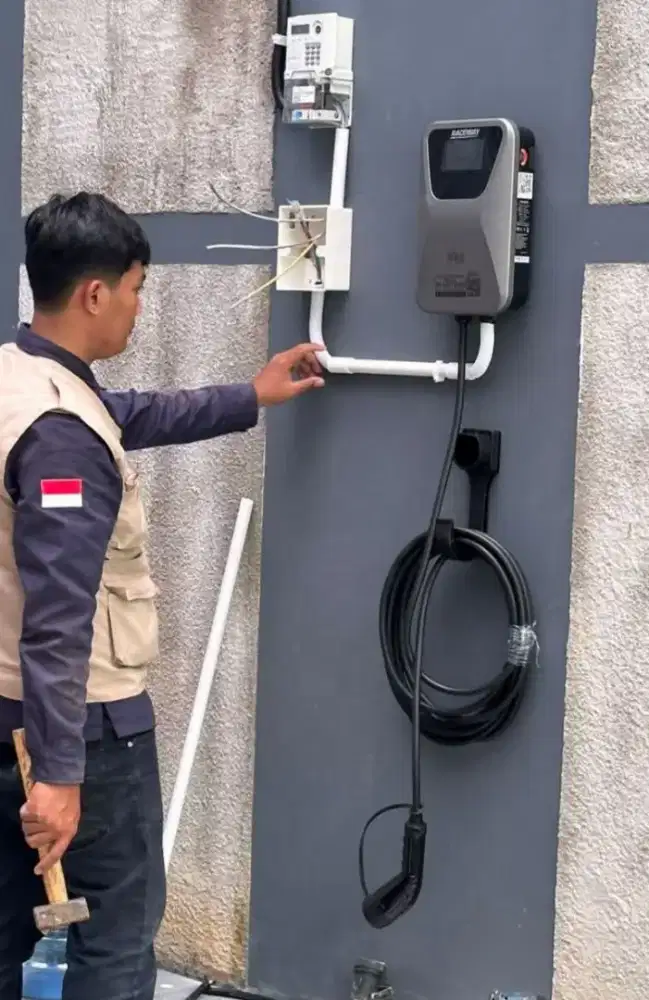 Paket pasang ev charging dan solar Panel jabodetabek bergaransi