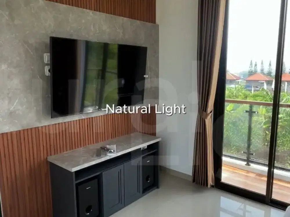 DIJUAL SEGERA Villa Cantik Mewah PLUS Perabot Kolam Renang Full View Kota Batu