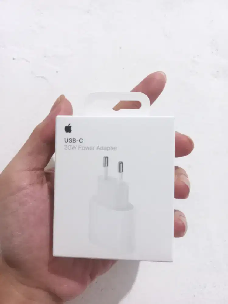 ADAPTOR IPHONE 20 WATT ORIGINAL IBOX MASIH SEGEL