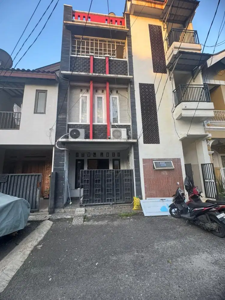 For Rent Rumah Strategis Minimalis
