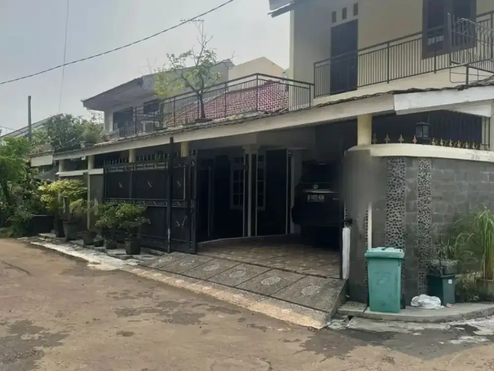 Rumah Hook Di Perumahan Delta Pekayon Bekasi Selatan