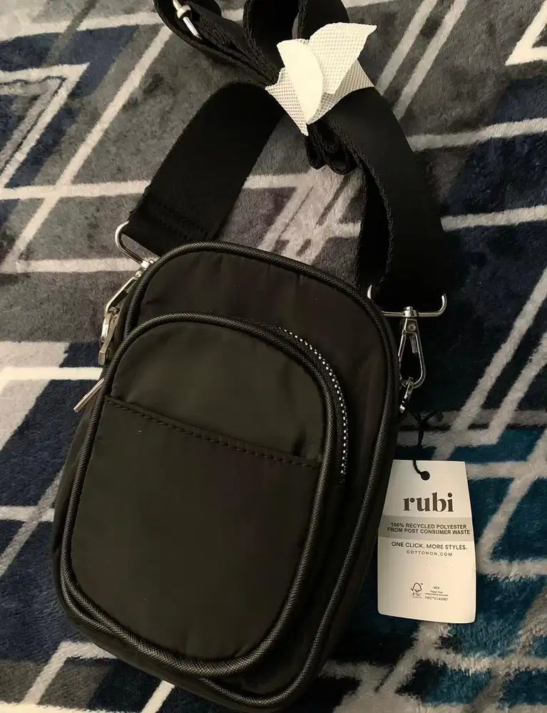 Tas dan barang lainnya