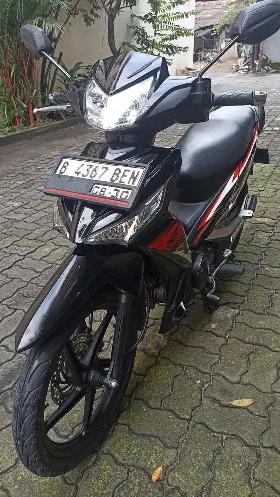 Honda Supra X 125 F1 tahun 2015.
