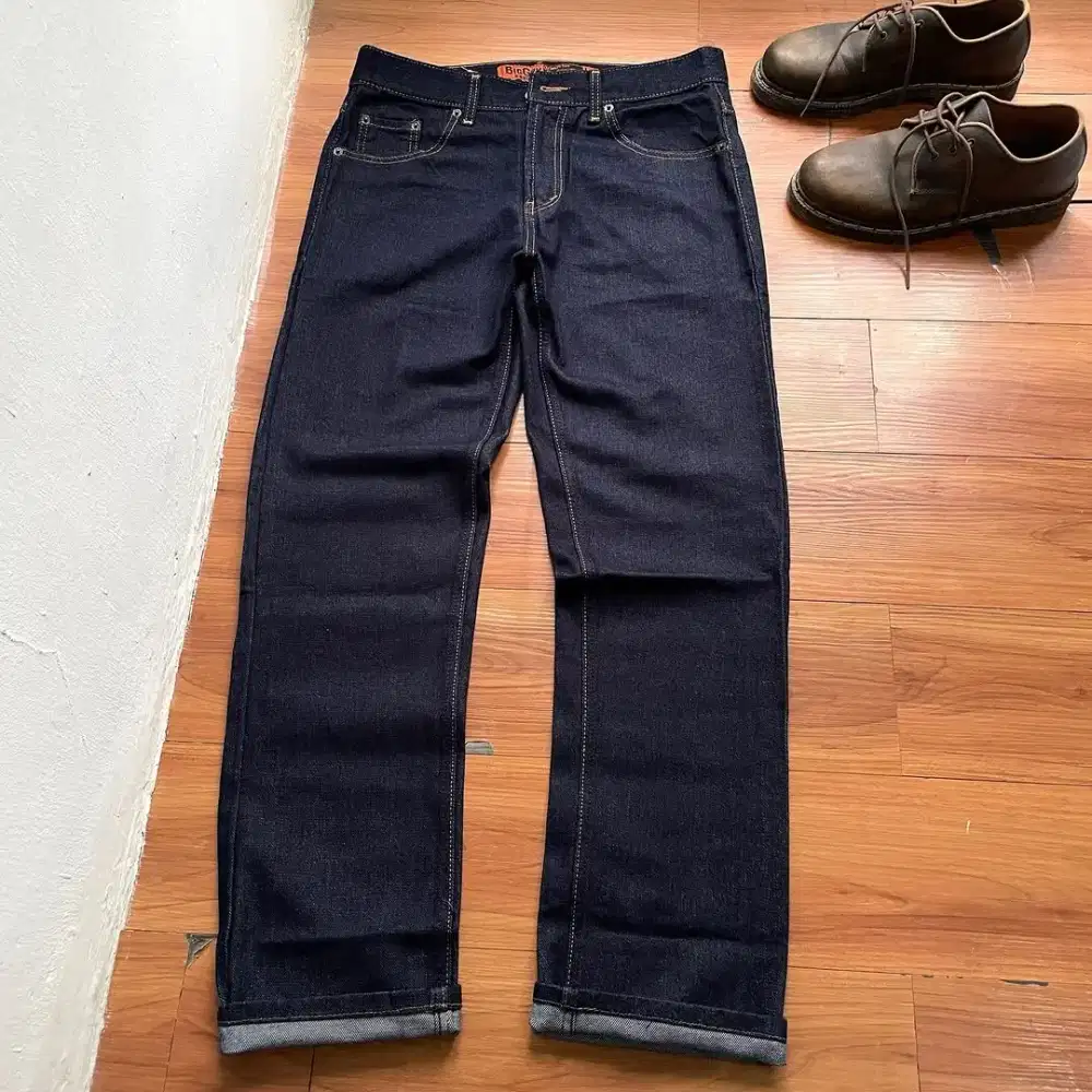 Celana Panjang Jeans Lea Blue Deep Indigo Reguler Fit Size 34/35