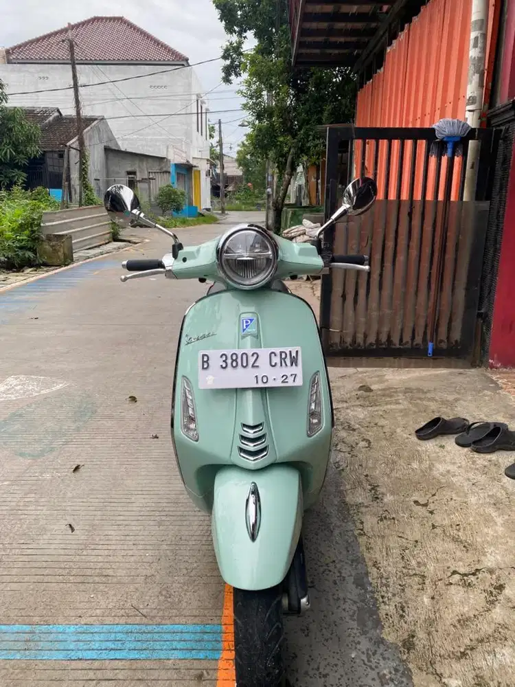 Vespa primavera 150 abs