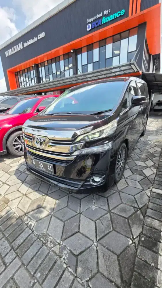 Toyota Vellfire G 2.5L A/T 2015