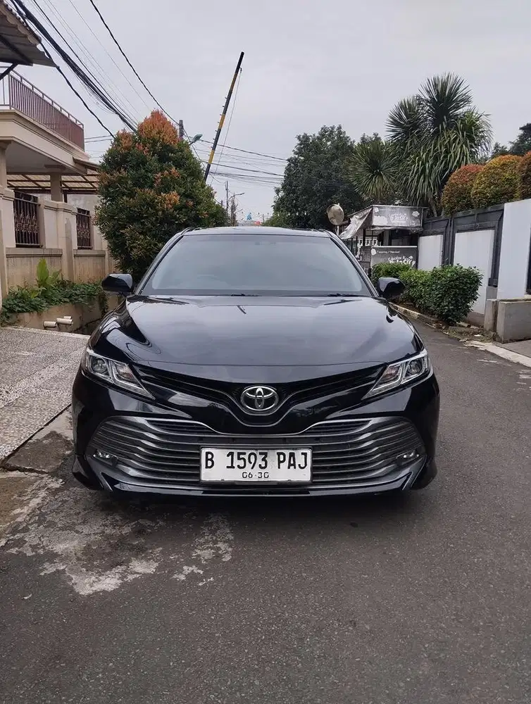 Toyota Camry type V 2020