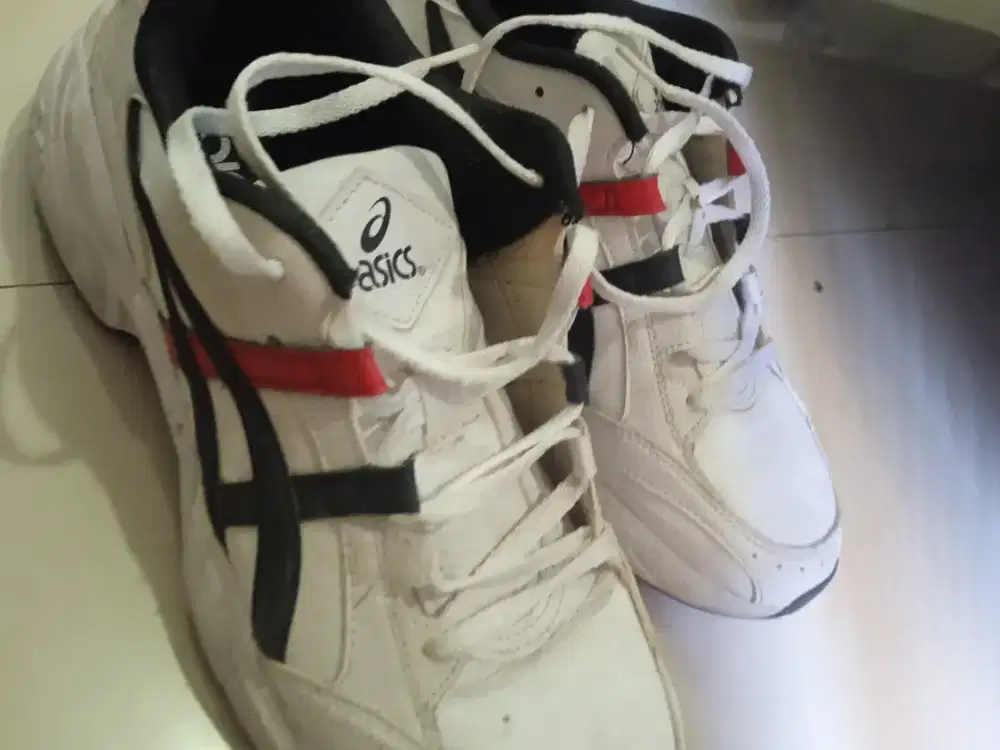 Sepatu asick original