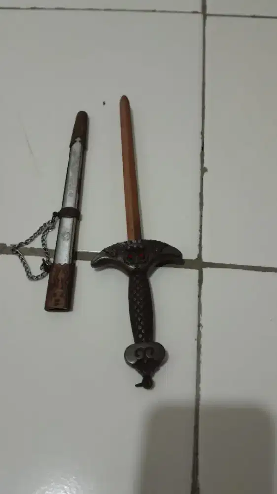Pedang pendek asli cina