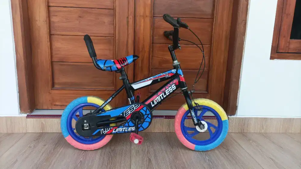 Sepeda anak merk limits ukuran 12 oke siap gowes