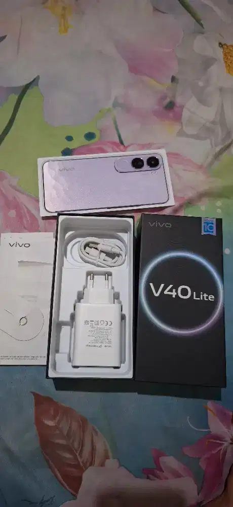 Vivo v40 lite 4g 8/128 gb