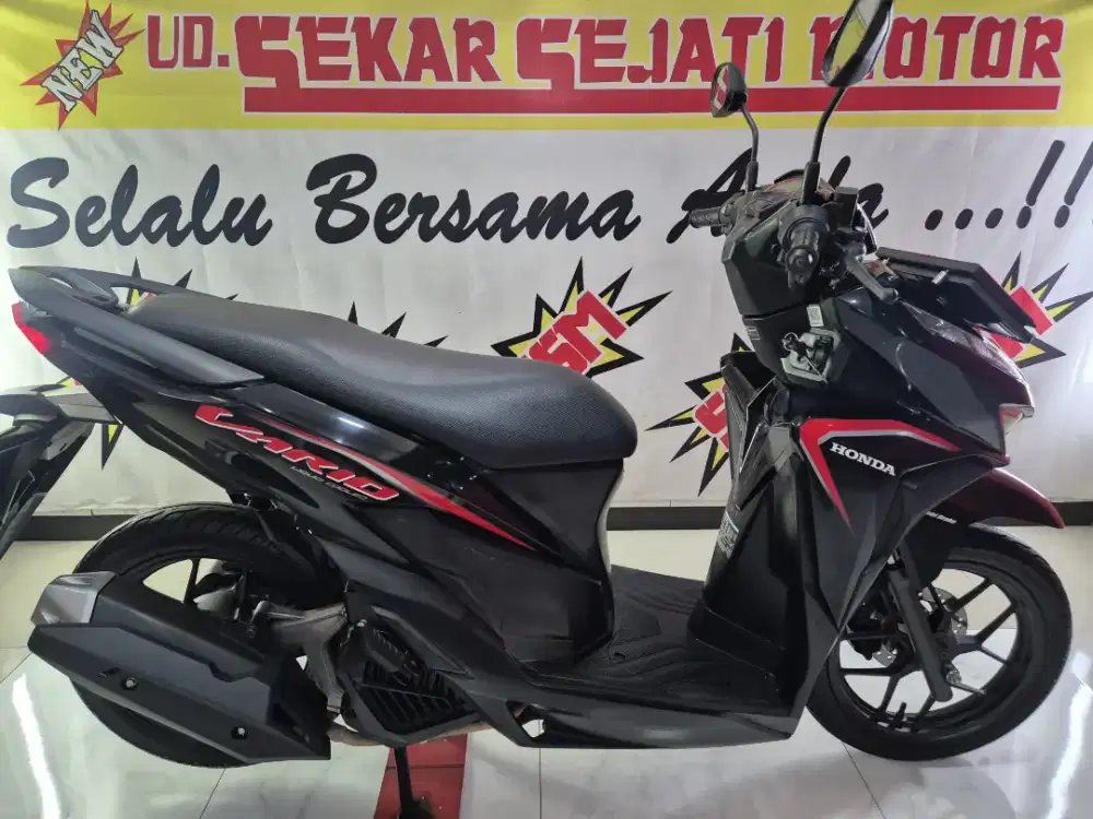 New LED Vario  125 CBS superr Ready poll