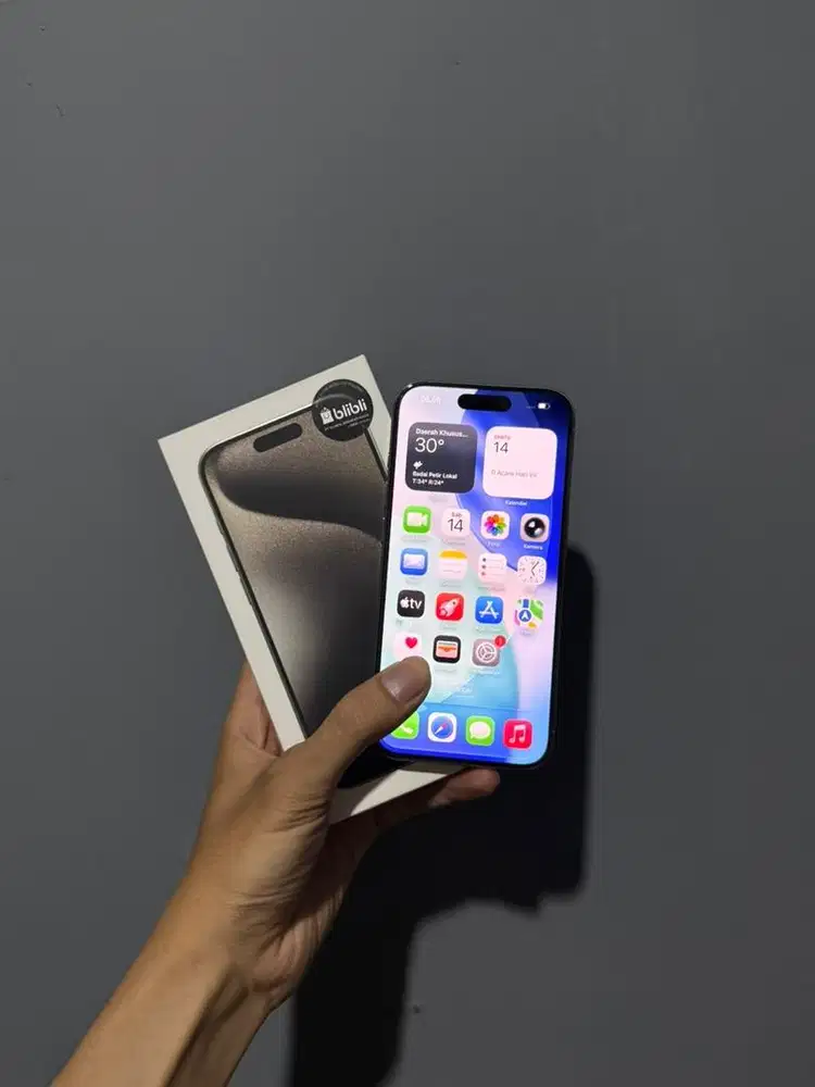 Iphone 15 pro 128 garansi resmi