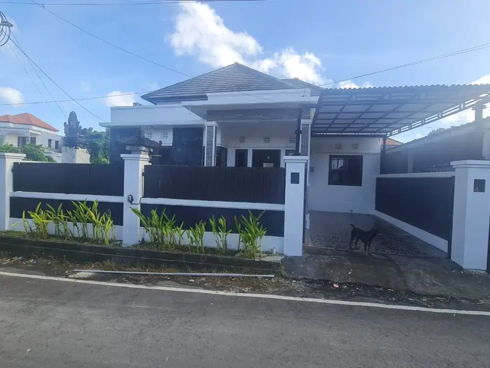 Disewakan rumah tenang dan nyaman LB 135m2, LT 150m2