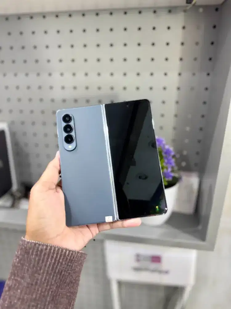 SAMSUNG Z FOLD 4 12/512 SECOND SEIN FULLSET