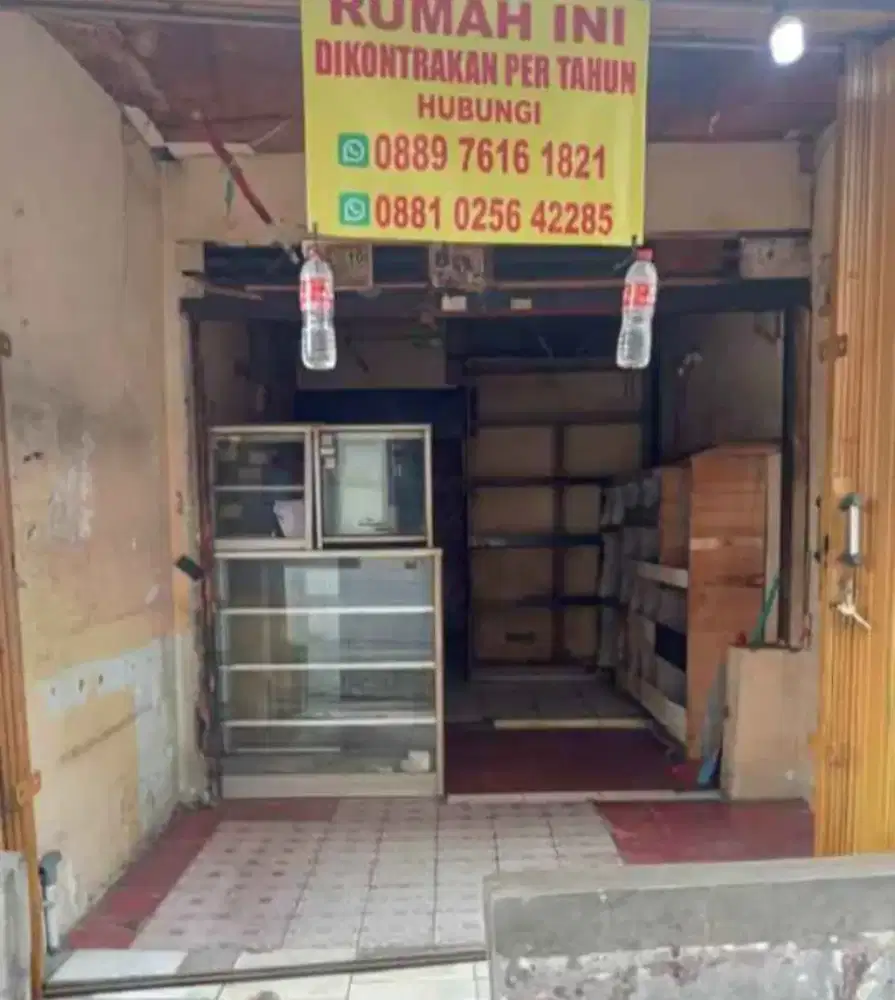 Ada kontrakkan kosong tahunan