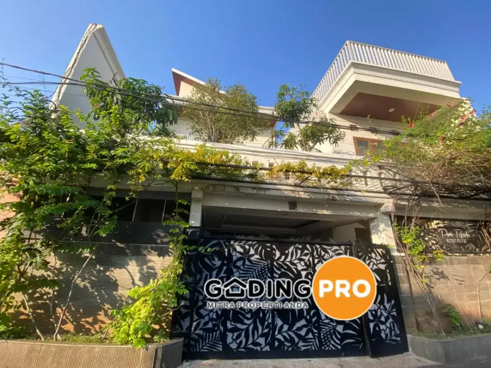 DiJual 2 Rumah Dalam 1 Lokasi beserta 12 Kamar Kost. Lokasi Taman Mini