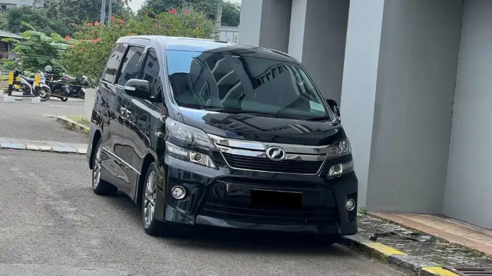[ GARANSI 5TH ] Toyota Vellfire Z 2.4 Golden Eye CBU AT 2014/2015