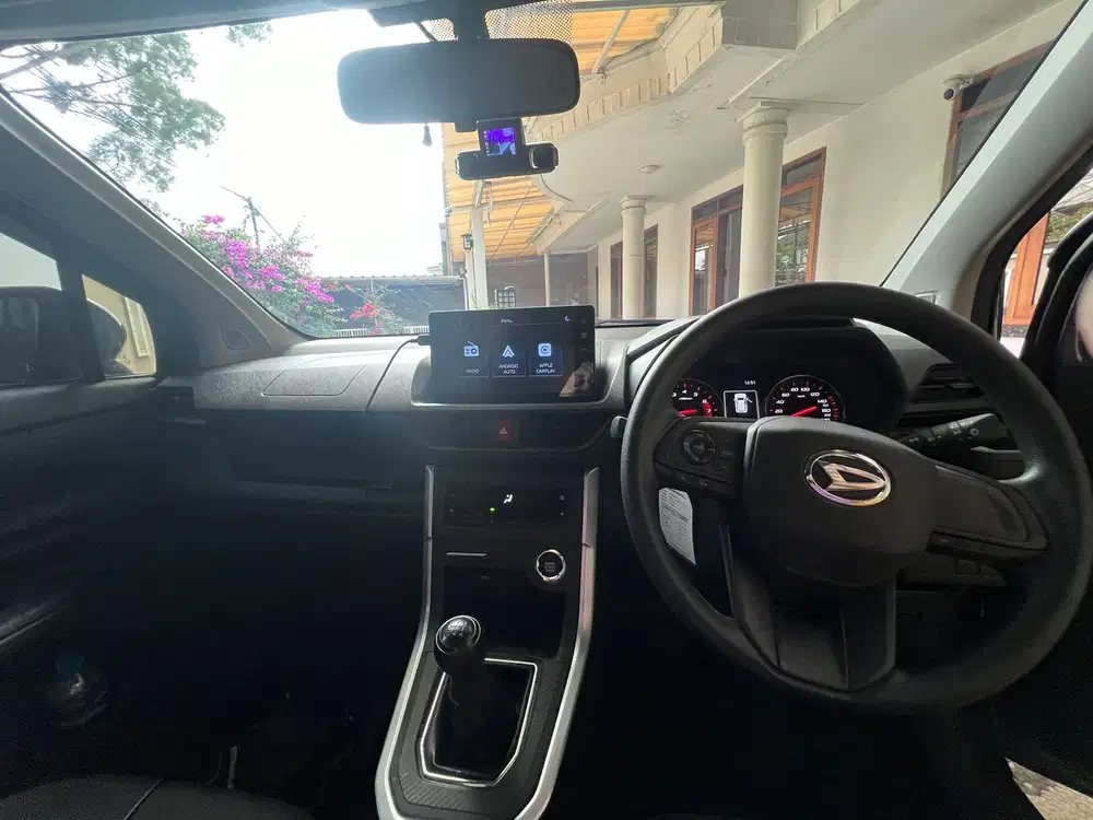 Daihatsu Xenia 2024 Bensin