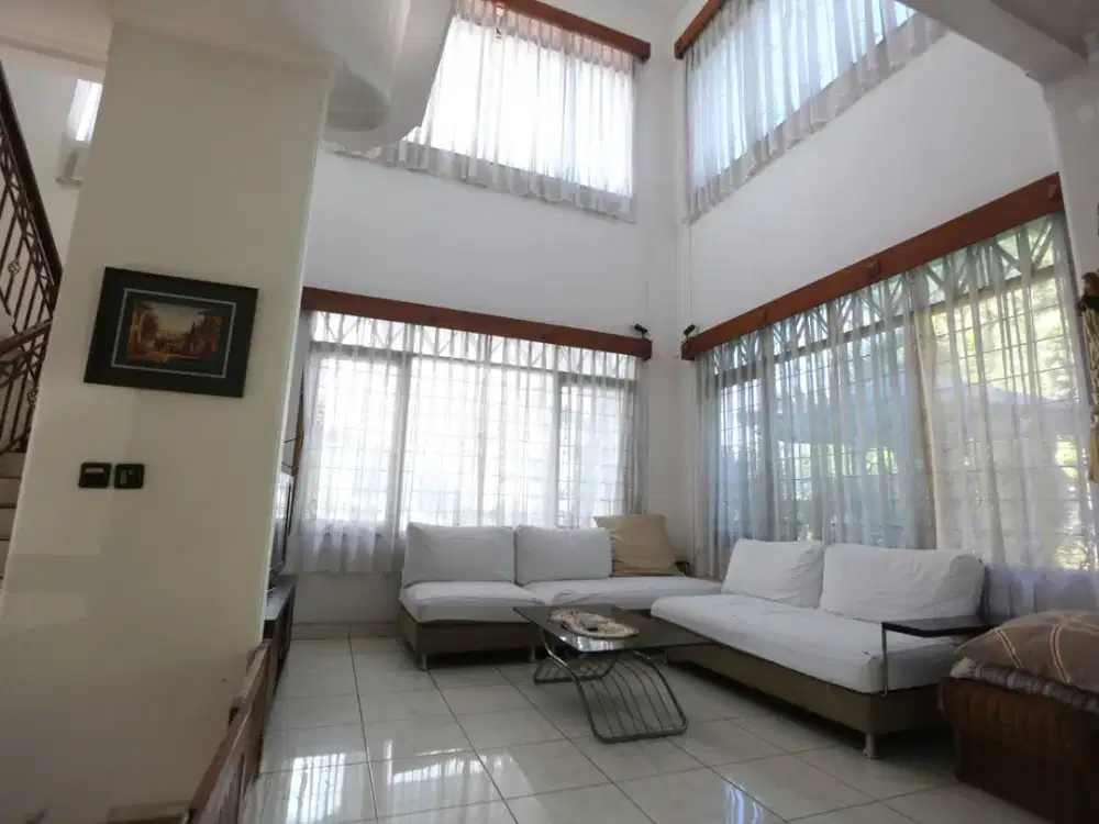 DISEWAKAN Rumah Nyaman Siap Huni di Dago Pakar Bandung