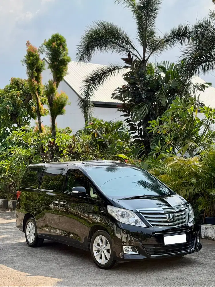 {Harga Cash} Toyota Alphard G ATPM 2.4 A/T 2012