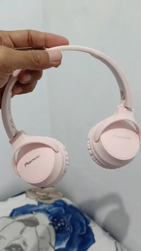 Headphone Pioneer wireless