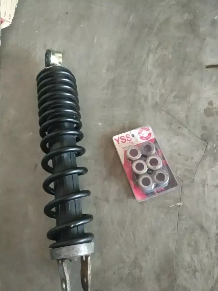 Shock bleker 125 + rolerr racing Vario 125