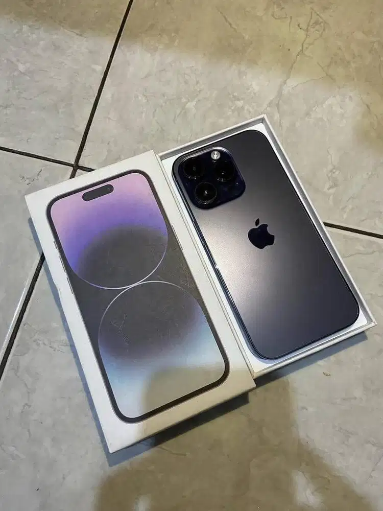 Iphone 14 pro 1 TB, inter all operator indonesia. No minus