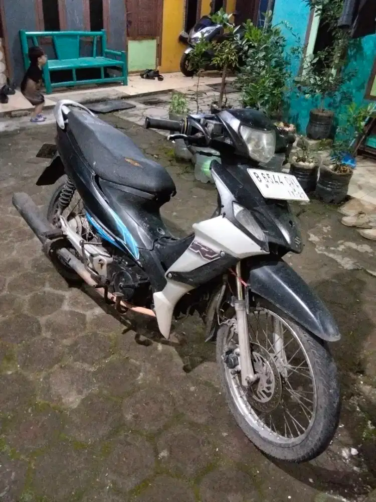 Motor Suzuki smash tahun 2012